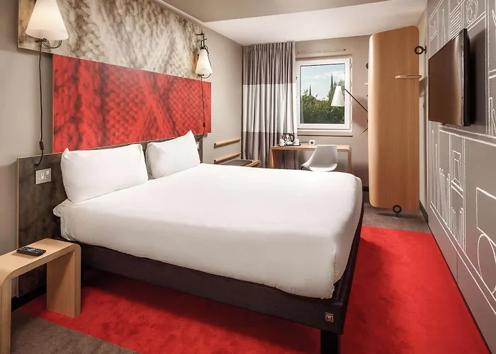 Discover the Best Ibis Hotels in Coventry for Your Comfortable Stay
