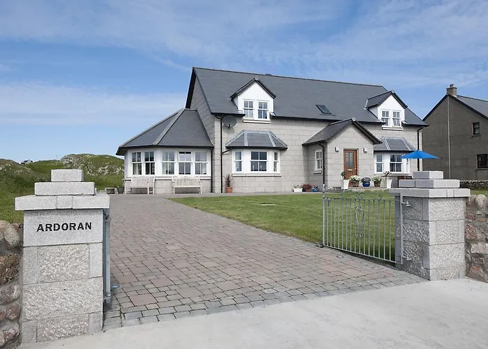 Find the Perfect Hotels on Iona for Your Stay in the Charming Scottish Island