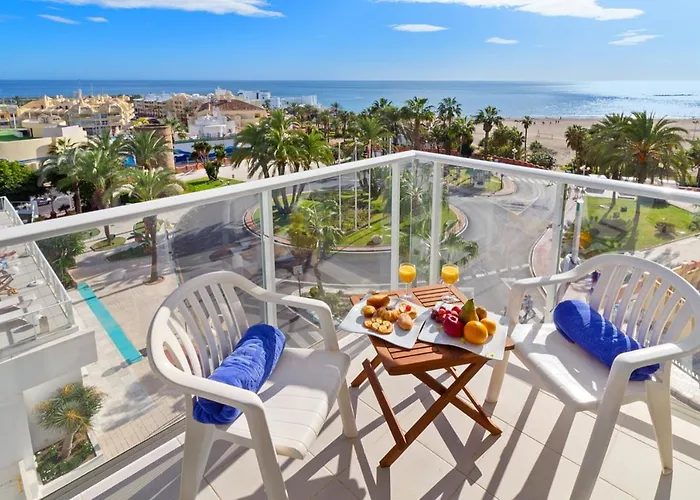 Experience Luxury and Comfort at the Hotels in Benalmadena Harbour